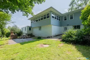 24 Karen Rd, Danbury, CT 06811 - Photo 8