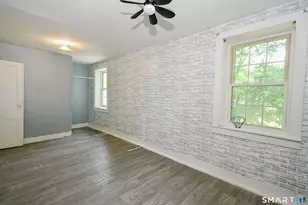 286 Bloomfield Ave, West Hartford, CT 06117 - Photo 18