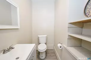 286 Bloomfield Ave, West Hartford, CT 06117 - Photo 16