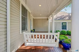 4 Sickle Bar Ln, Greenwich, CT 06878 - Photo 4