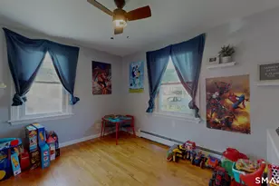 354 Edgewood Ave, Waterbury, CT 06706 - Photo 18