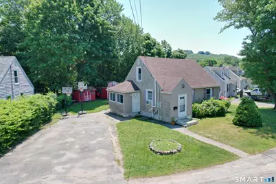 354 Edgewood Avenue, Waterbury, CT 06706 - Photo 2