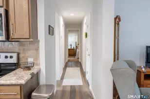 39 Greenlawn Dr, Danbury, CT 06810 - Photo 12