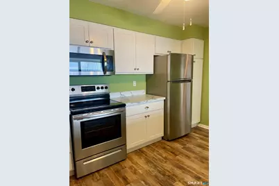 50 Birdseye Street #406, Stratford, CT 06615 - Photo 2