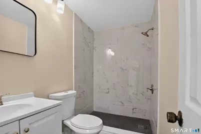 471 Whalley Avenue #D, New Haven, CT 06511 - Photo 12