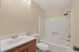 471 Whalley Ave, New Haven, CT 06511 - Photo 16