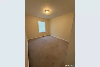 30 Delaware Avenue, Waterbury, CT 06708 - Photo 14