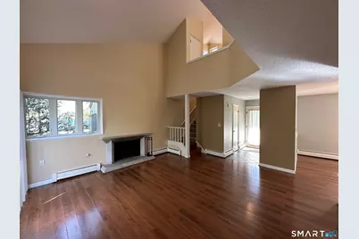 7 Staunton Court #F, Farmington, CT 06032 - Photo 2