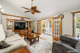 91 Ford St, Ansonia, CT 06401 - Photo 14