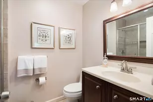 247 Hamilton Ave, Stamford, CT 06902 - Photo 16
