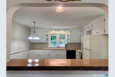 48 Home Place, Branford, CT 06405 - Photo 14