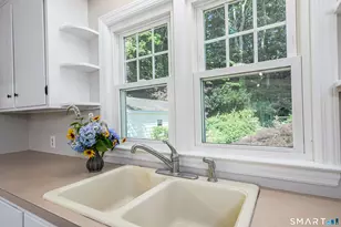 48 Home Pl, Branford, CT 06405 - Photo 18
