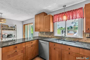21 Fairfield Dr, Woodstock Valley, CT 06281 - Photo 8