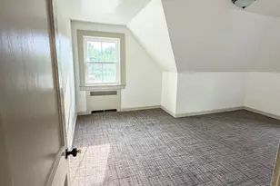 14 Pease Ave, Middletown, CT 06457 - Photo 10