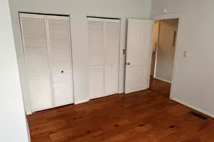 39 Congress St, Hartford, CT 06114 - Photo 14