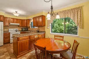 874 Heritage Vlg, Southbury, CT 06488 - Photo 4