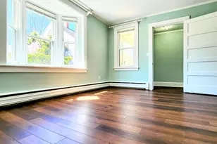 127 West St, Manchester, CT 06040 - Photo 4