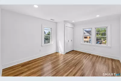 625 Hawley Avenue, Bridgeport, CT 06606 - Photo 36