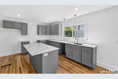 625 Hawley Avenue, Bridgeport, CT 06606 - Photo 14