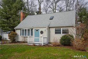 34 John Smith Dr, West Hartford, CT 06107 - Photo 2