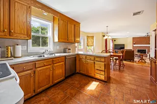 39 Old Farm Rd, Plymouth, CT 06786 - Photo 12