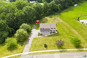 39 Old Farm Rd, Plymouth, CT 06786 - Photo 2