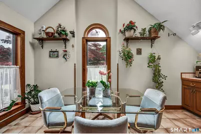 604 Brownstone Ridge, Meriden, CT 06451 - Photo 8