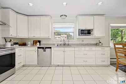 32 Arbor Road, Stamford, CT 06903 - Photo 6