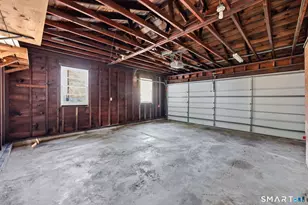 156 Robin Hill Rd, Meriden, CT 06450 - Photo 34