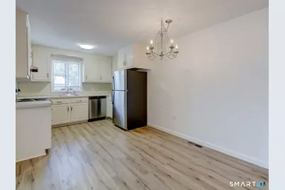 54 Oak Street #11, Middletown, CT 06457 - Photo 6