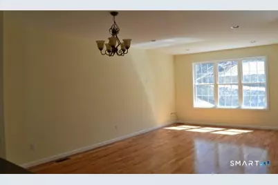 18 Oak Branch Drive #18, Brookfield, CT 06804 - Photo 4