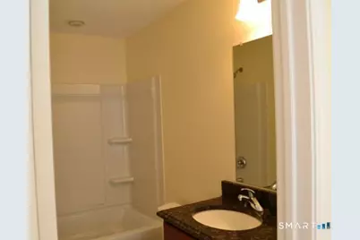 18 Oak Branch Drive #18, Brookfield, CT 06804 - Photo 8