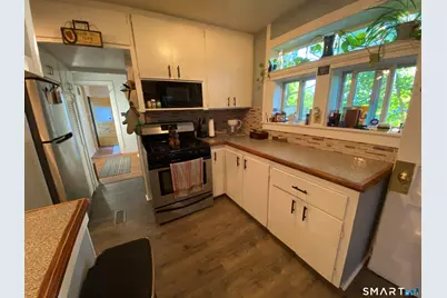 16 Franklin Street, Putnam, CT 06260 - Photo 6
