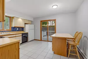 6 Sunnyside Ave, Hamden, CT 06518 - Photo 8