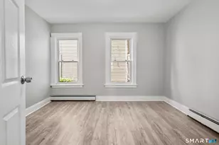 30 N Walnut St, Waterbury, CT 06704 - Photo 12