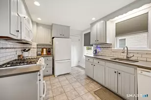81 Grove St, Southington, CT 06479 - Photo 2