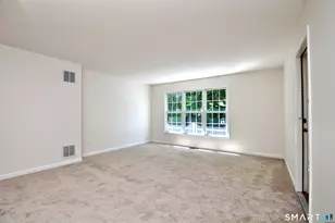 310 Kings Landing, Windsor, CT 06095 - Photo 6