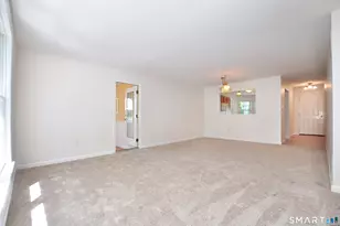 310 Kings Landing, Windsor, CT 06095 - Photo 8