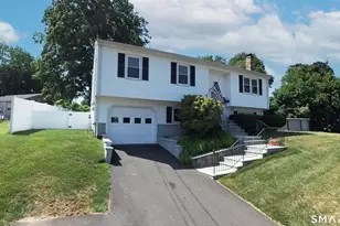 141 Constitution St, Wallingford, CT 06492 - Photo 2