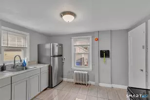 119 Ansonia St, Hartford, CT 06106 - Photo 10