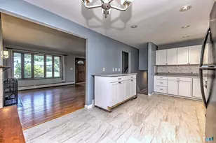 21 Mcdermott Cir, Hamden, CT 06518 - Photo 14