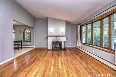 21 McDermott Circle, Hamden, CT 06518 - Photo 6