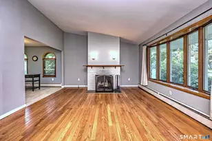 21 Mcdermott Cir, Hamden, CT 06518 - Photo 6