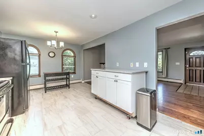 21 McDermott Circle, Hamden, CT 06518 - Photo 18