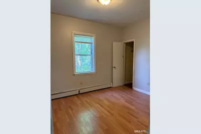 62-64 Bedford Street #3, Hartford, CT 06120 - Photo 2