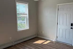 62-64 Bedford St, Hartford, CT 06120 - Photo 1