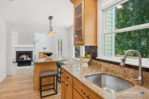 88 Edward Pl, Stamford, CT 06905 - Photo 8