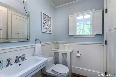 11 Pleasant Street, Woodbury, CT 06798 - Photo 20