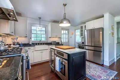 11 Pleasant Street, Woodbury, CT 06798 - Photo 14