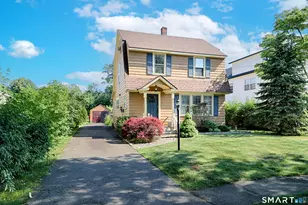 104 Henderson Rd, Fairfield, CT 06824 - Photo 2